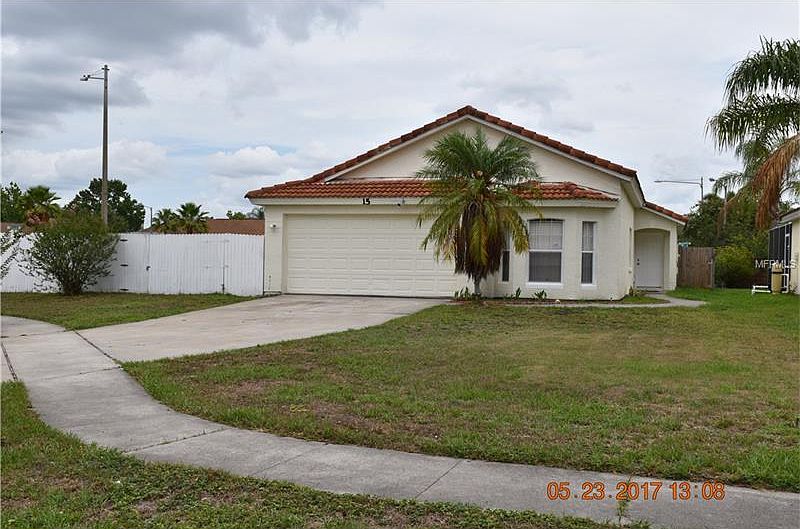 1st image of 15 Vanna Ct