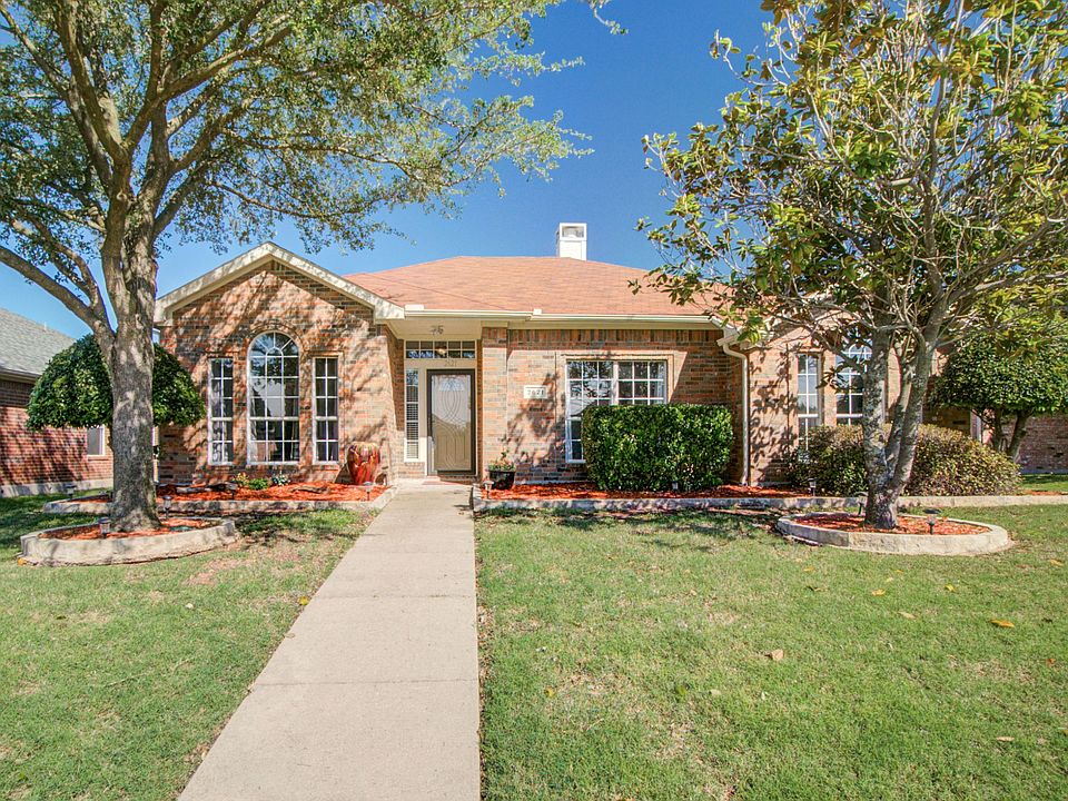 2621-crooked-creek-mesquite-tx-High-Res-3.jpg