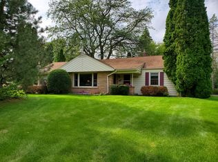 11851 N Springdale Ct #1, Mequon, WI 53092