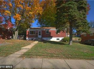 11313 Schuylkill Rd, Rockville, MD 20852