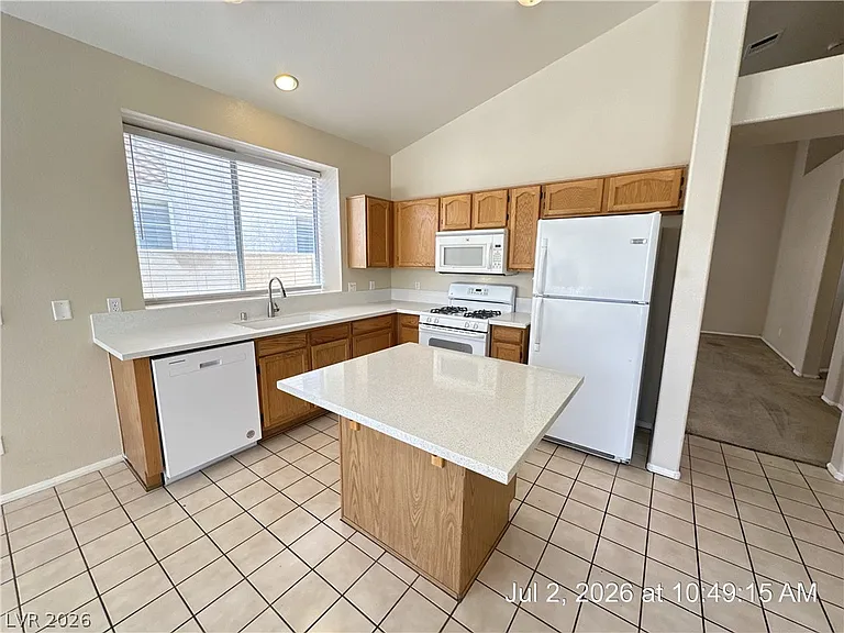 122 McLaren St — Photo 21