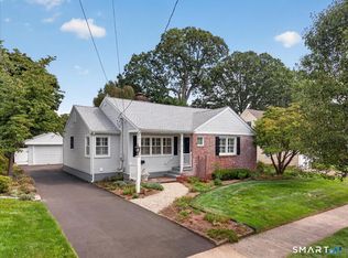 304 Davis St, Hamden, CT 06517