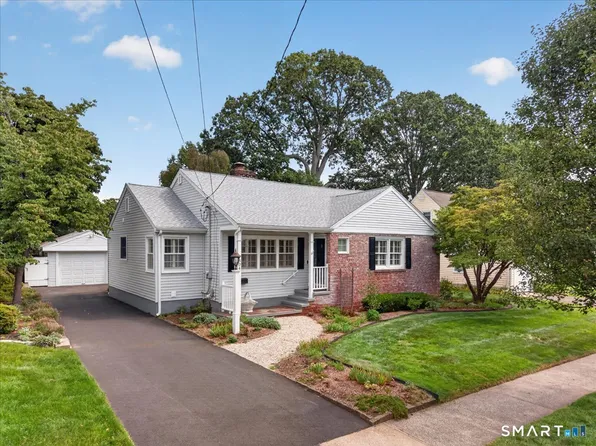 304 Davis Street, Hamden, CT 06517