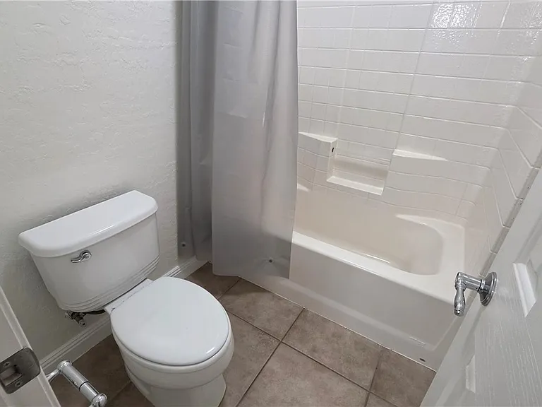 2633 Le Pontet Ter — Photo 23