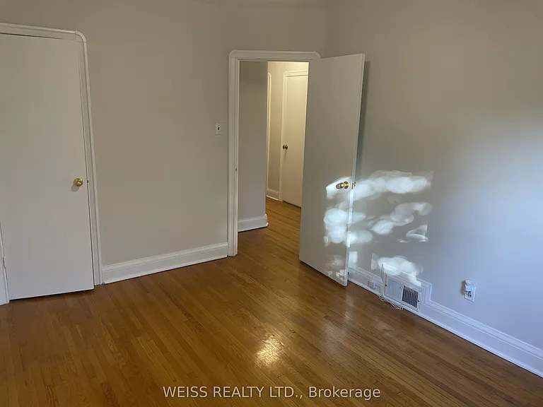 10 Danesbury Ave — Photo 10