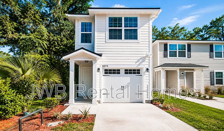 9075 Eaton Ave — Photo 1