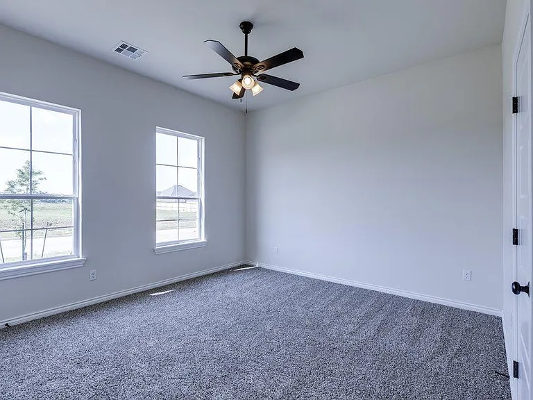 9305 SW 34th St — Photo 7