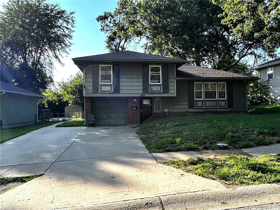 1st image of 11902 Fremont Ave