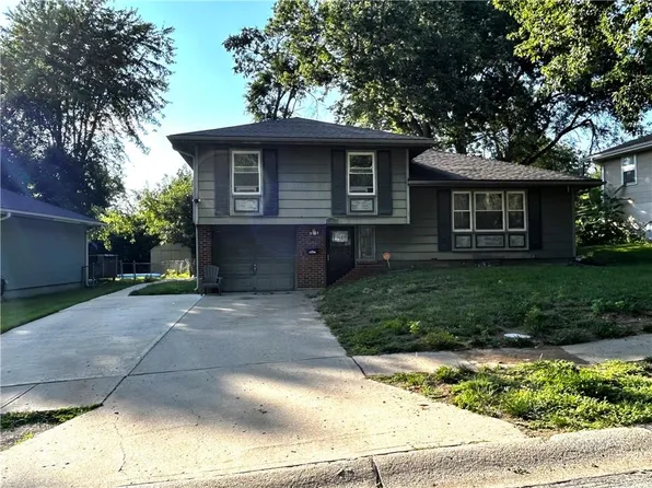 11902 Fremont Ave, Kansas City, MO 64030