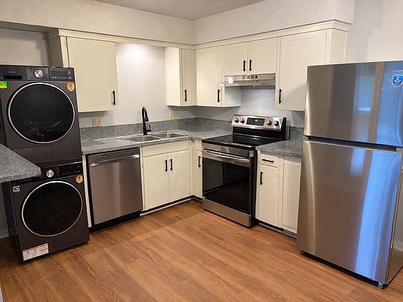 2nd image of 5801 Woodson St APT 103