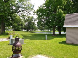 157 W Clydesdale St, Mount Morris, MI 48458