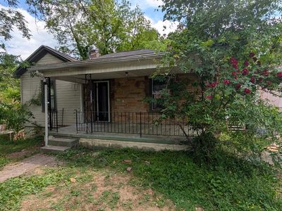 1059 W Broad St, Danville, VA, 24541
