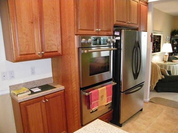 Kitchen with SS appliance