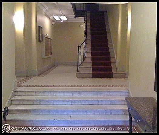 Entry Foyer (Secured)