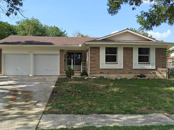 3211 Lake Travis Ave