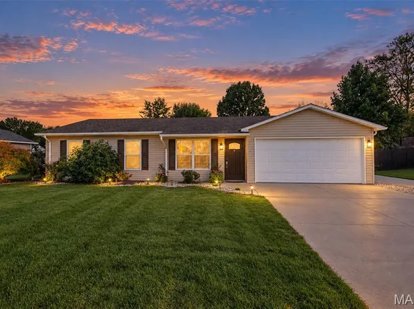 6905 W Main St, Maryville, IL 62062
