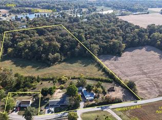 1053 Gilmore Lake Rd, Waterloo, IL 62298