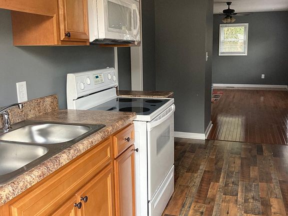 Side Door Kitchen Entry