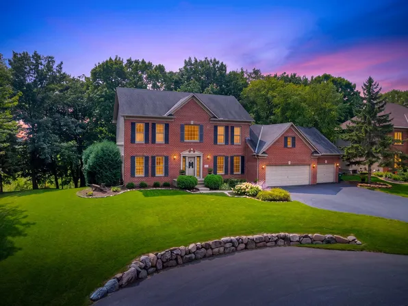 3760 Turtle Rd, Saint Bonifacius, MN 55375