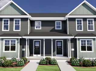 1075 Range Trl, Verona, WI 53593