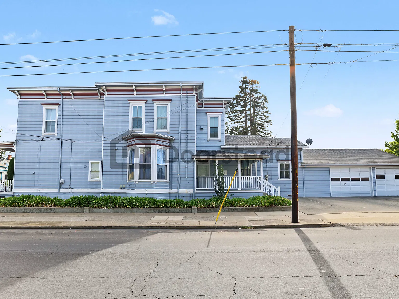 2 bed, 1.0 bath, 1000 sqft, $2,995 — Photo 1