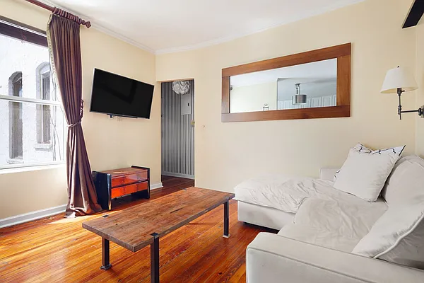 Sold by Compass | media 1