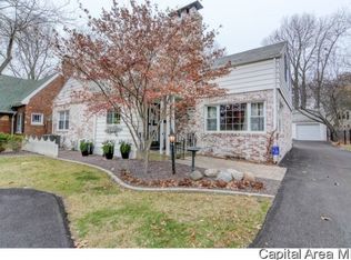 1723 W Ash St, Springfield, IL 62704