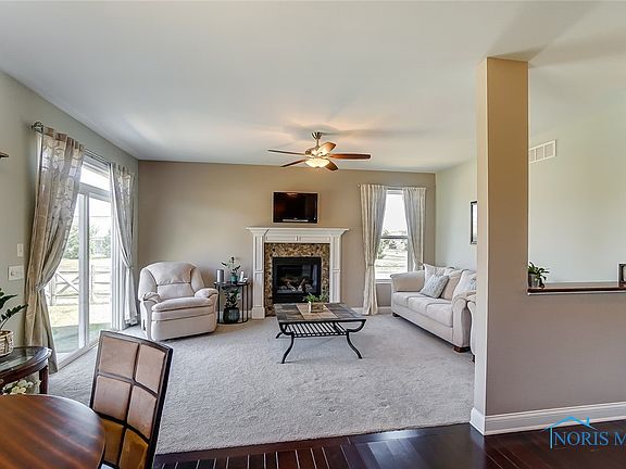 4th image of 26810 Basswood Dr
