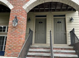 207 Amys Walk, Auburn Hills, MI 48326