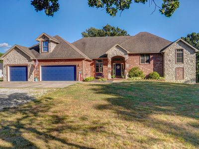 1099 Julian Street, Marshfield, MO, 65706