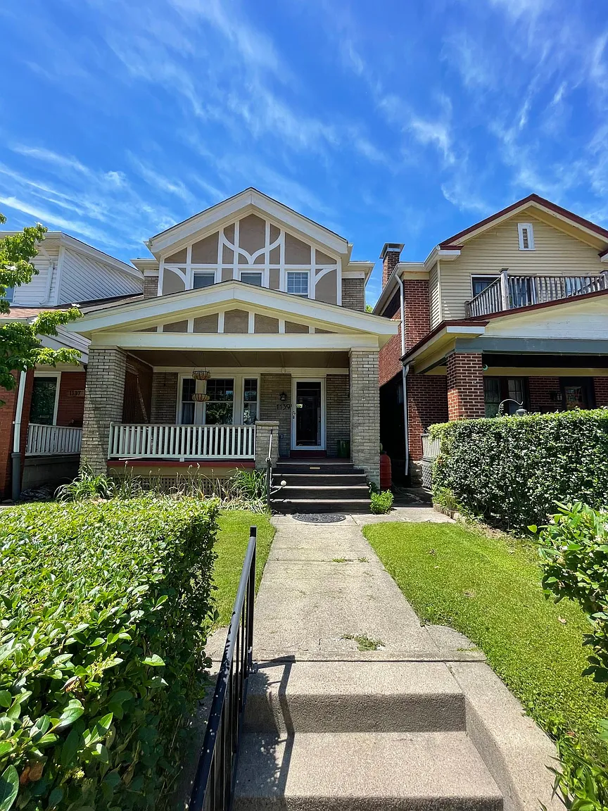 1139 Chislett St photo 1