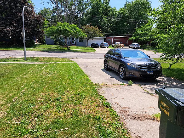 308 E Colorado Ave — Photo 11
