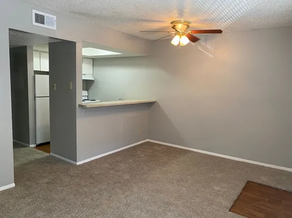 717 E Grayson St, San Antonio, TX
