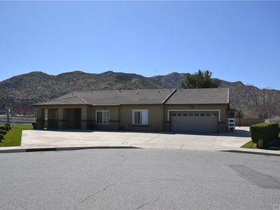 1193 Lyons Cir, Banning, CA, 92220