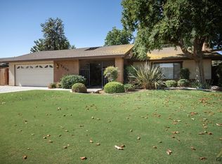 7309 Saddleback Dr, Bakersfield, CA 93309