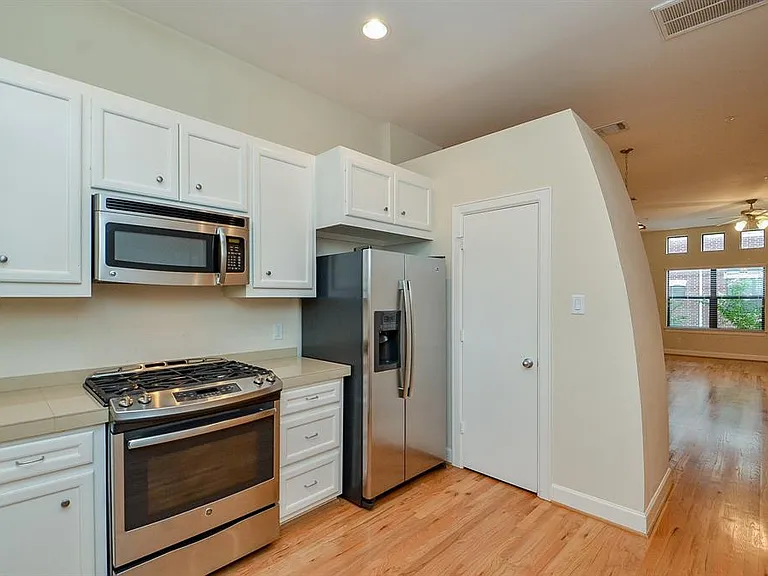 11315 S Main St #1-301 — Photo 9