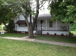 1317 Sherman St, Bloomington, IL 61701