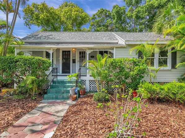 335 11th Ave NE, Saint Petersburg, FL 33701