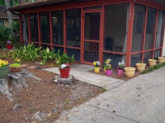 Front screened porch