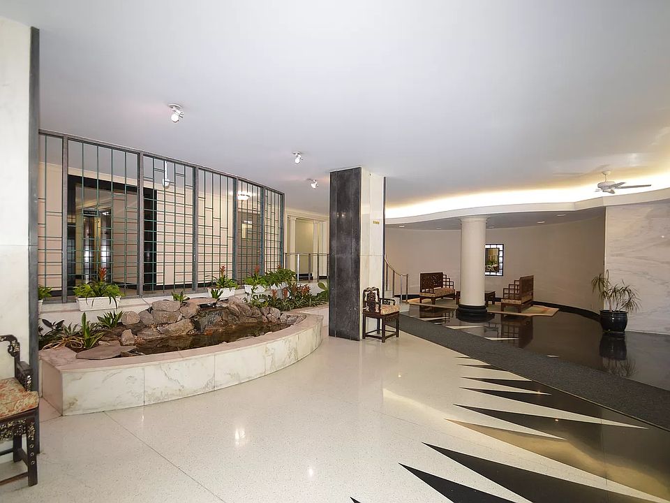 Lakeside Towers 22055 46th Ave Bayside NY Zillow