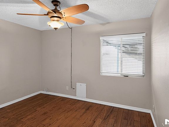 4th image of 9237 N 47th Dr