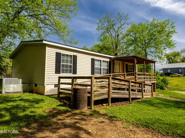 1002 Doll Ave, Maryville, TN 37801