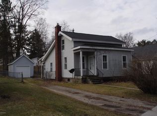 710 W Walnut St, Hastings, MI