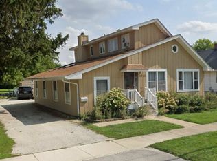 4713 Cumnor Rd, Downers Grove, IL 60515