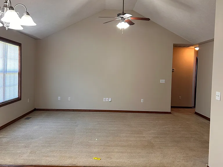 4359 W Meadowmere St — Photo 7