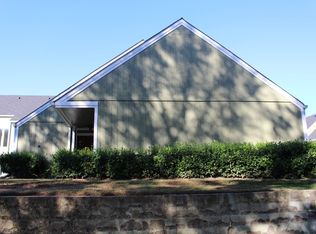 210 Raintree Dr, Hermitage, TN 37076