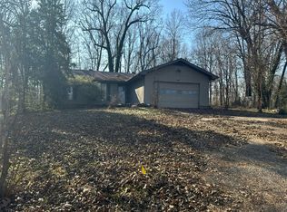 216 Overhill Rd, Mountain Home, AR 72653