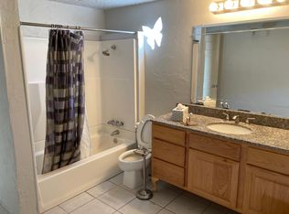 120 N Hoff Ave, El Reno, OK 73036