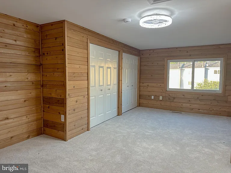 3451 Caledonia Cir — Photo 18