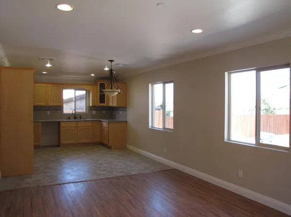 4705 Pickford St, Los Angeles, CA 90019